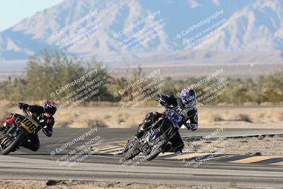 media/Dec-07-2025-CVMA (Sun) [[3e7d2de5dc]]/Race 18-Formula Twins-Formula 40 UL/